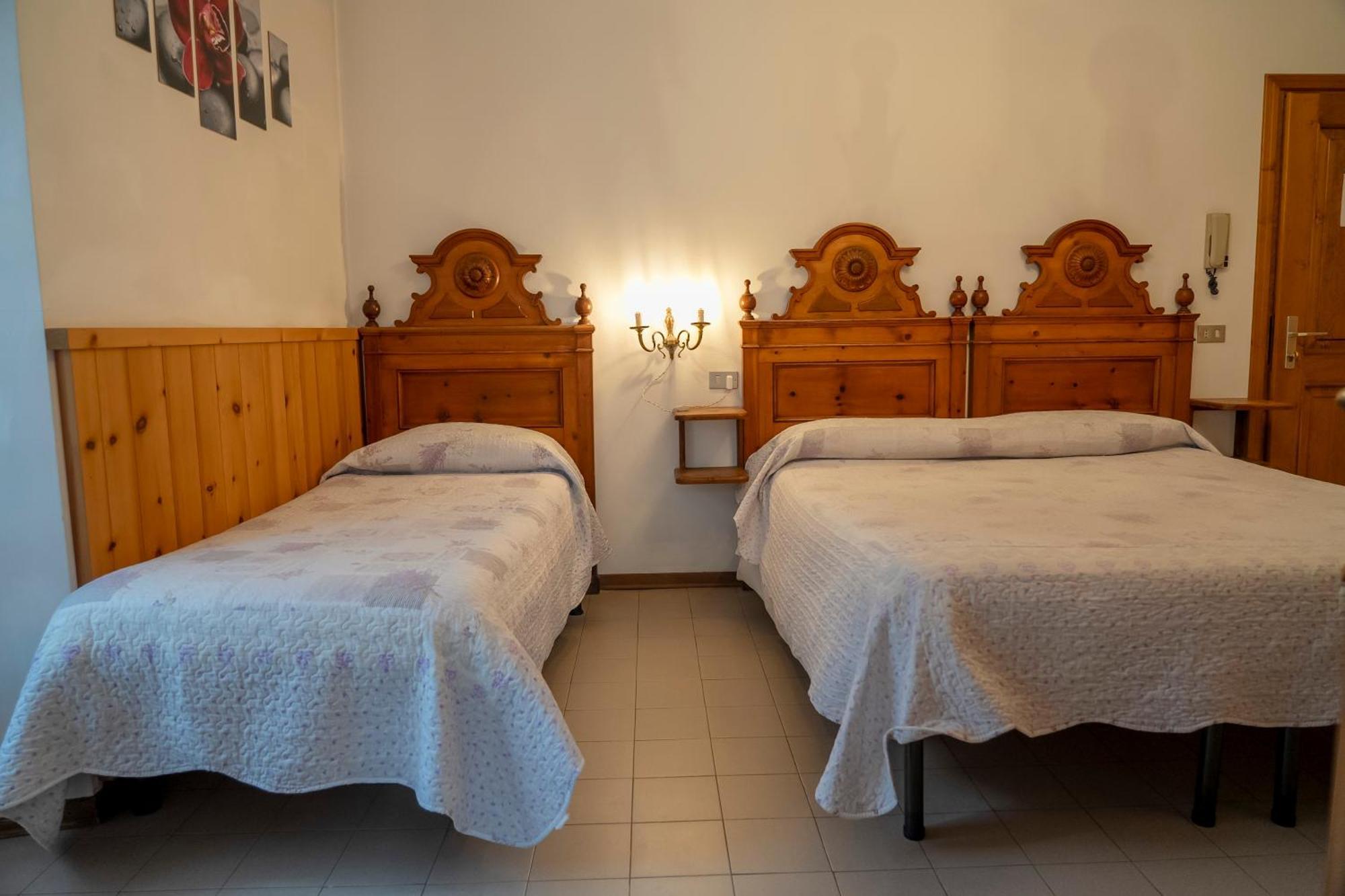 Camere Vecchio Borgo Бормио Экстерьер фото