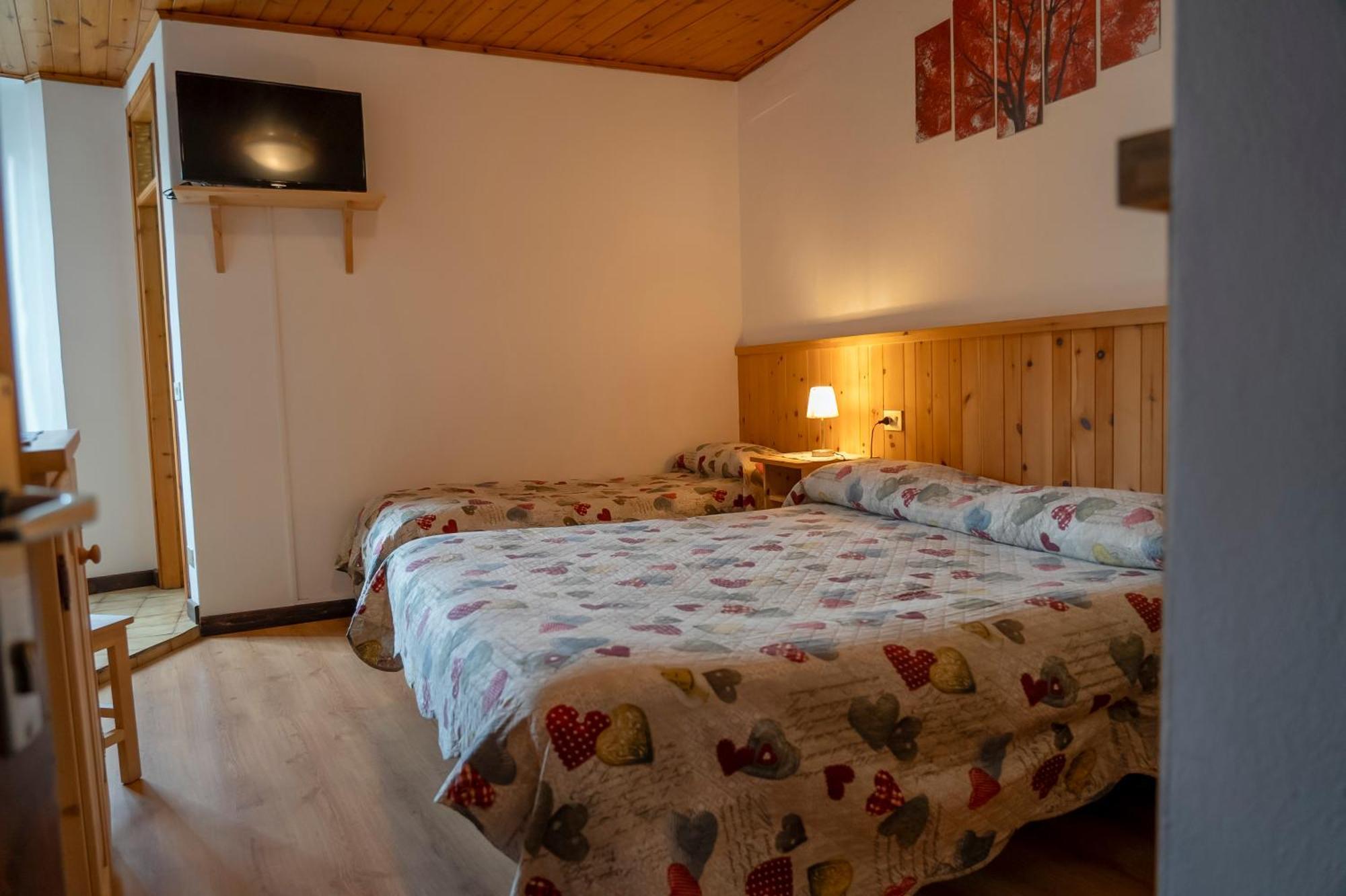 Camere Vecchio Borgo Бормио Экстерьер фото