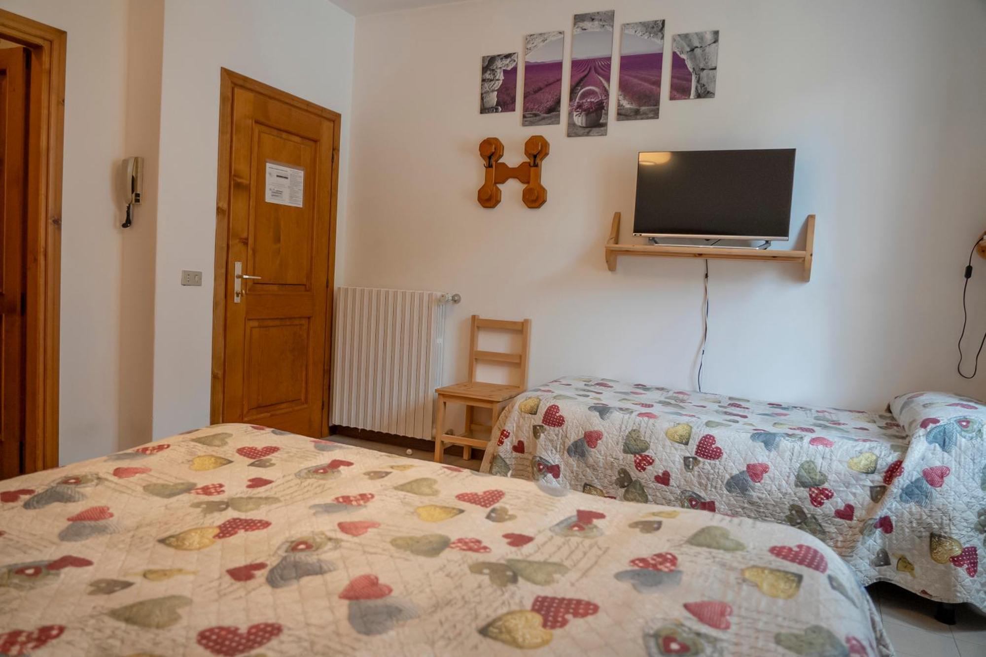 Camere Vecchio Borgo Бормио Экстерьер фото