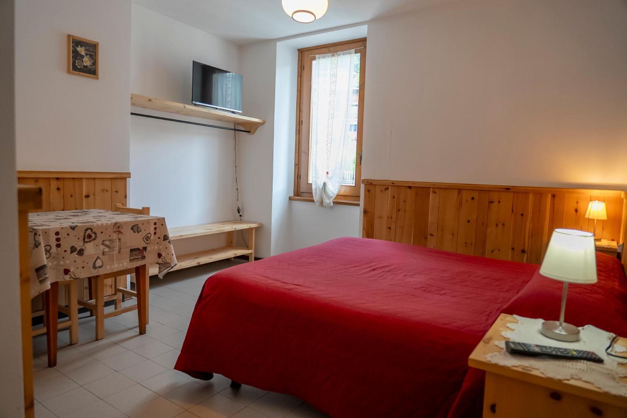 Camere Vecchio Borgo Бормио Экстерьер фото