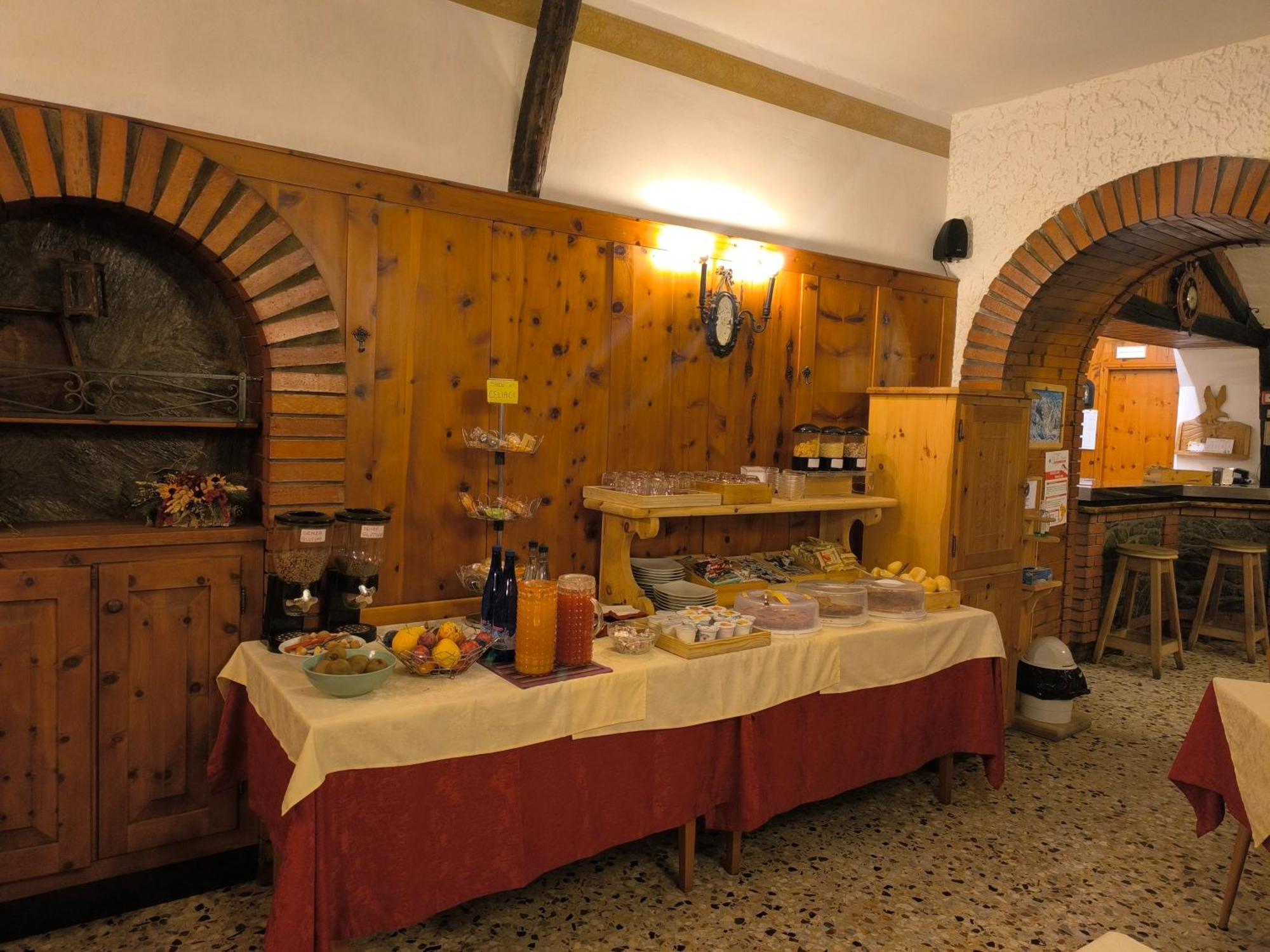 Camere Vecchio Borgo Бормио Экстерьер фото