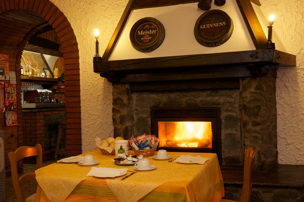Camere Vecchio Borgo Бормио Экстерьер фото